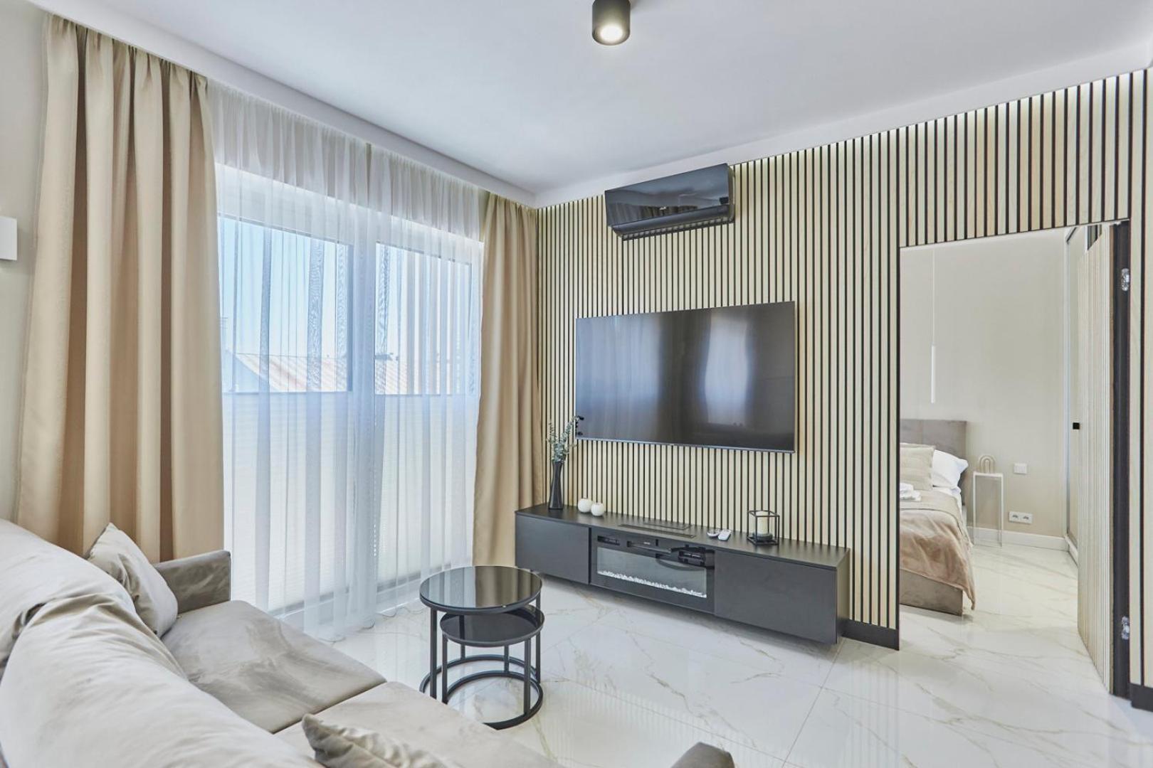 Timber By Baltic Apartment *